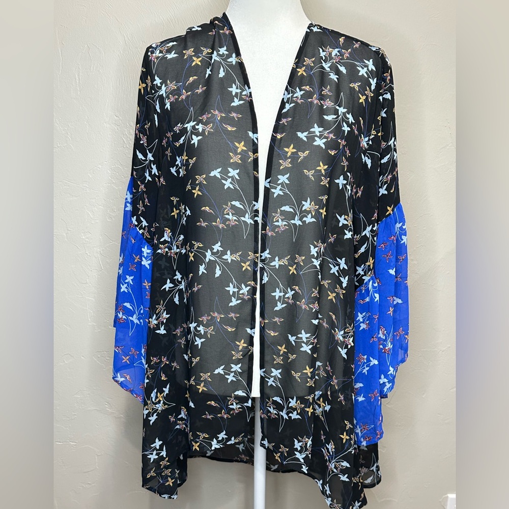 Blue and Black Floral Botanical Kimono Large